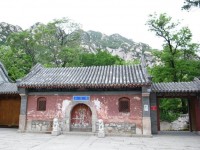 龙泉寺和极乐寺见闻