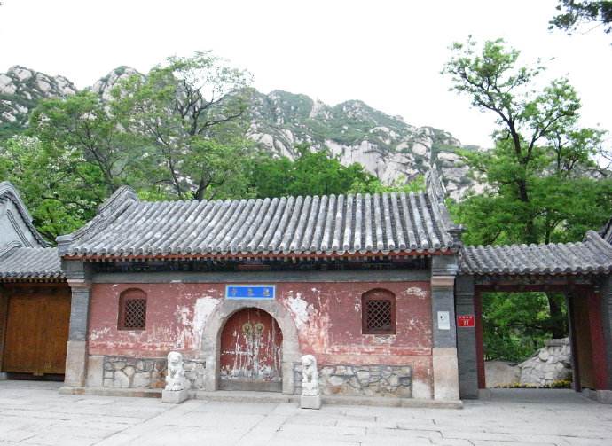 龙泉寺和极乐寺见闻